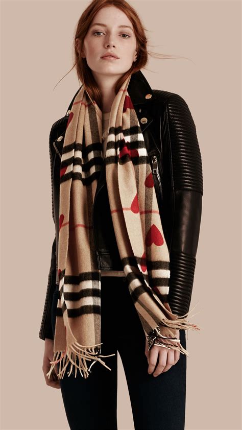 écharpe style burberry|Burberry scarves women's.